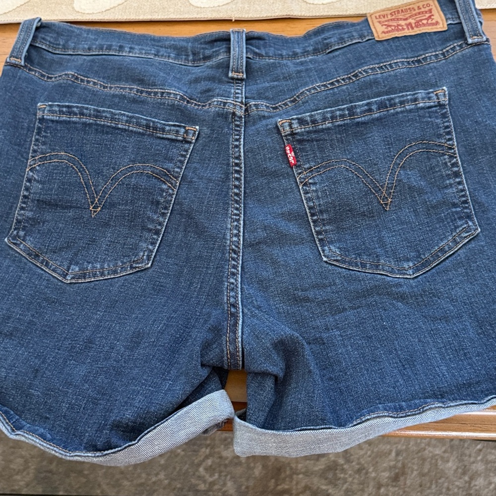 Levi Blue Denim Shorts size 12 - Picture 2 of 4